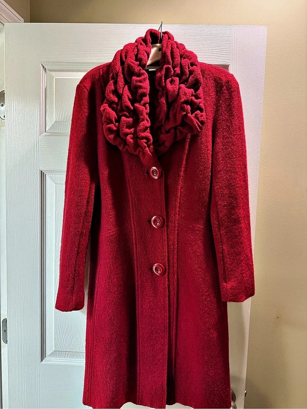 Katharine Barclay Red Coat Size Large Like New